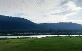 Samerdrow Khao Yai